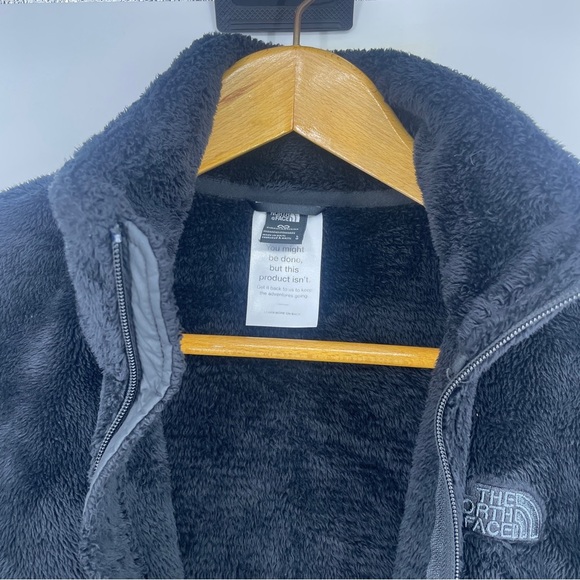 The North Face Black Fleece Jacket - Picture 3 of 6